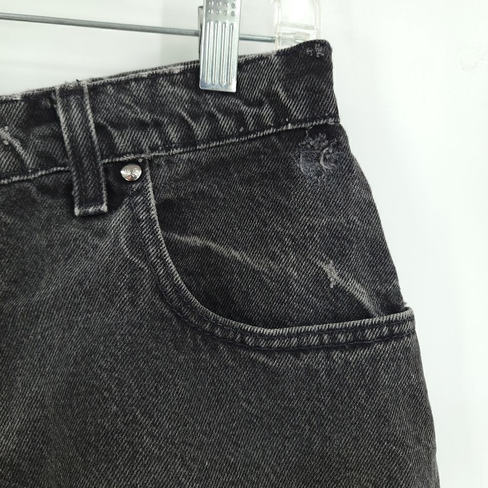 Levi's Jean Shorts Vintage Women's 29 Black Gold Tab 545 Loose Fit Cutoff Boho - Picture 10 of 16